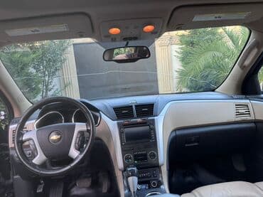 kia optima 2019: Chevrolet Traverse, qara rəng, 7/8 yerlik geniş salonlu tam ölçülü — 6