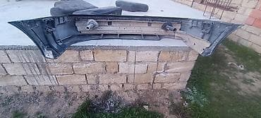 niva qapi uzluyu: Arxa, BMW 39, 2000 il — 2