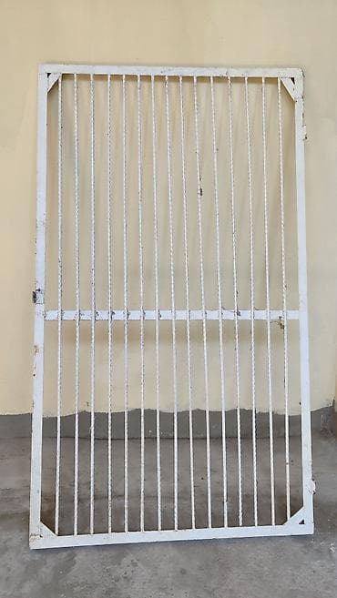 pəncə: Dəmir barmaqlıq panel qapı üçün - Material: möhkəm metal/prokat — 1