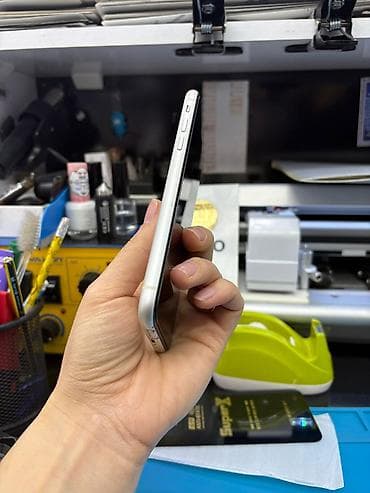 ıphone 7: IPhone 11, 64 GB, Ağ, Face ID — 5