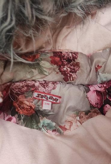 kiwi kurtkasi: Əla vəziyyətdədir. Zeyland firmasınındır. 3/98 razmerdir. 2-3 yaşa — 2