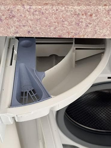 teze paltaryuyan: Hotpoint Ariston paltaryuyan maşını - Ön yükləməli, 7 kq tutum - — 2