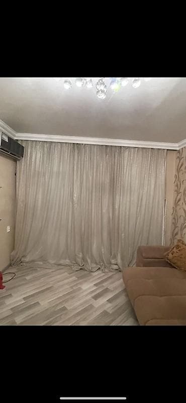 ofis perdeleri: Pərdə dəsti – krem rəngli, parıltılı teksturaya malik qalın — 1