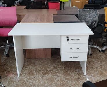 офисные стулья доставка: Ofis mebeli Ofis masasi. Ofis stolu . İcsi masasi Masa . Stol — 1