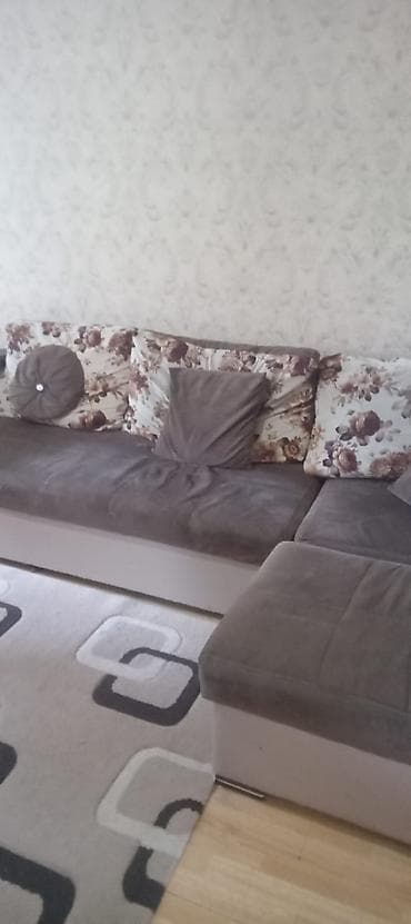 ag evler nerimanov: 📍 Memar Əcəmi metrosunun yaxınlığında 5 mərtəbəli binanın 3-cü — 6