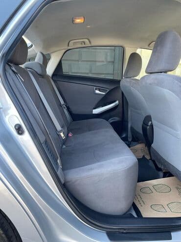 pirsep satisi: Toyota Prius: 1.8 l | 2014 il Hetçbek — 10