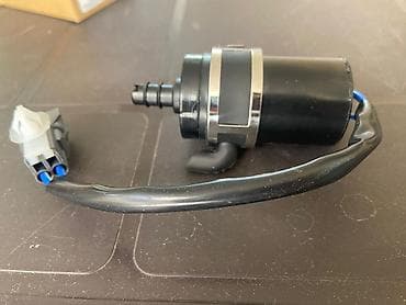 Nəqliyyat: Mitsubishi Pajero 4 üçün fara yuyanın nasosu(motor) Brend SAT — 5