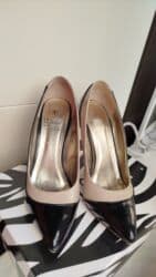 Qadın ayaqqabıları: İkisi birlikdə 20 azn — 1