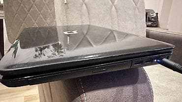 diz usdu komputer: HP Compaq Batareykasi yoxdur, şarj adaptoru ilə işləyir. Saz — 5