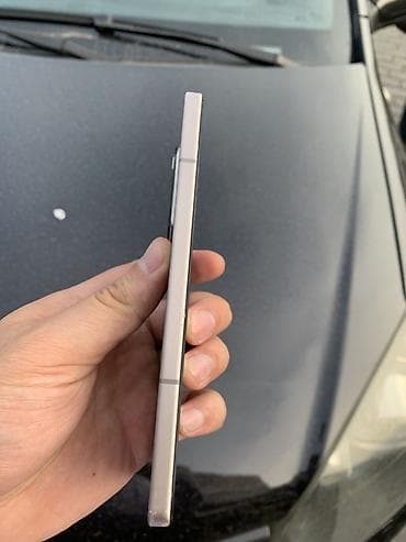sade tel: Infinix Note 50 Pro, 256 GB, rəng - Boz, Sensor — 3