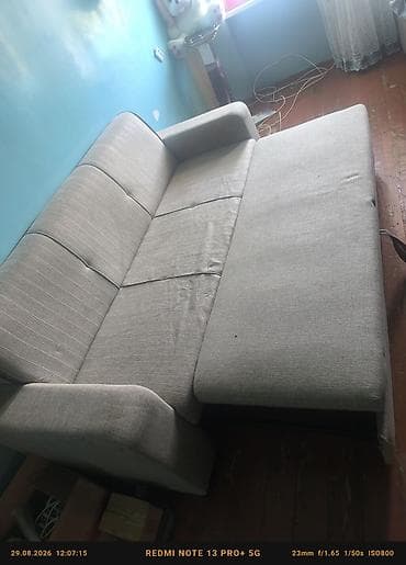 Qonaq otağı üçün açılan heç bir cıriğı söküyu yoxdu köç səbəbi ilə lalafo.az -da Qonaq otağı üçün açılan heç bir cıriğı söküyu yoxdu köç səbəbi ilə