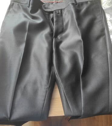 Lincoln: Kostyum əla vəziyyətdə. Bəylik kostyumudur. Toy gunu geyinilib. Baha — 4