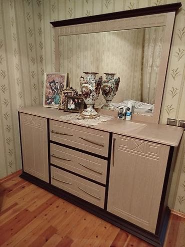 İşlənmiş, Güzgülü lalafo.az -da İşlənmiş, Güzgülü