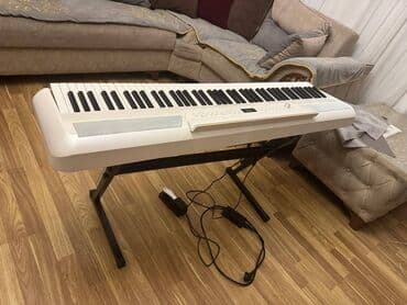 piano aliram: Это клавиатура пианино. Новая, куплена полгода назад. Использовалась — 2