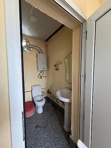20yanvarda kirayə ev: 68 kv. m, 2 otaqlı, Kombi, Qaz, İşıq — 3