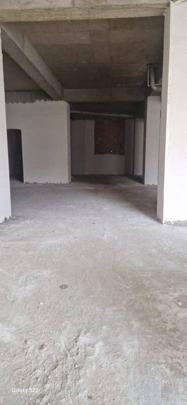 продажа недвижимости в азербайджане: TƏCİLİ!!! Şıxlinski küçəsi Movida Plazaya yaxın yerləşir. Obyektin — 4