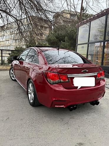 xrom az: Chevrolet Cruze: 1.4 l | 2011 il 131000 km Sedan — 3