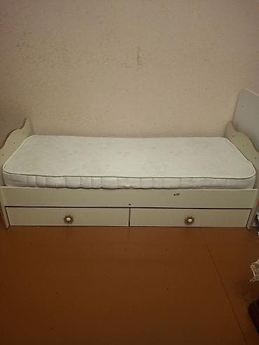 ucuz matras satilir: Oğlan və qız üçün, İşlənmiş, Çarpayı, Matras ilə — 1