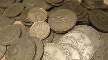 SSRİ-nin orijinal pulları satılır. Yalnız siyahıda olanlar !!! 1