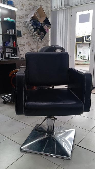 Кушетки: Peşəkar bərbər/kosmetoloji kreslosu - Rəng: qara - Material: asan — 2