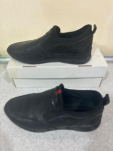 Kişi üçün qara slip-on ayaqqabı - Üslub: Klassik gündəlik/dəbdəbəli — 3