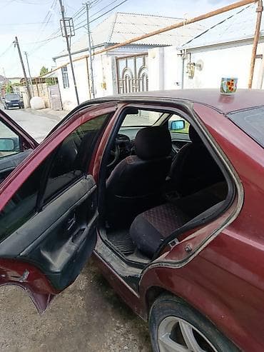 BMW 3 series: 2 l | Sedan — 3