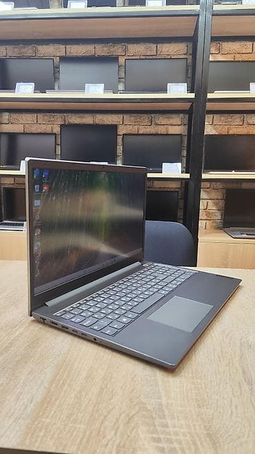 ​💻 Lenovo ThinkBook 15 ​📝 Model: Lenovo ThinkBook 15 ​🧠 Prosessor — 3
