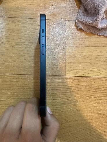 iphone duas: IPhone 13, 128 GB, Qara, Face ID — 4