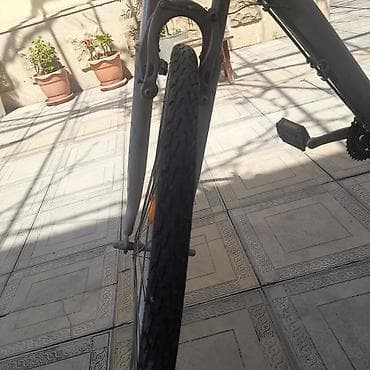 isma hybrid 8.5: Şəhər velosipedi – 28" təkərli, yüngül metal gövdə - Rəng: boz - — 4