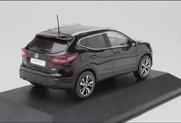 pa 1: Nissan, 2014 il, 1:43, Dəmir — 2