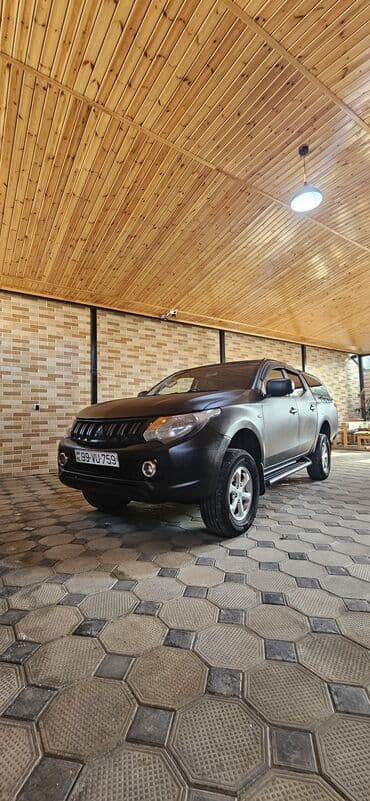 ravon satış mərkəzi: Mitsubishi L200: 2.5 l | 2017 il 205000 km Pikap — 2