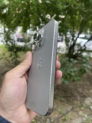 qulaqcıq iphone: IPhone 15 Pro, 128 GB, Gümüşü, Face ID — 5