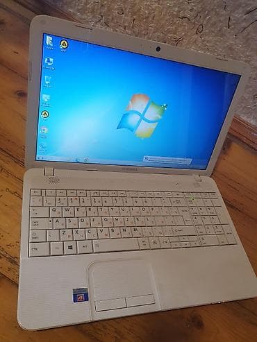 ağ qulaq: İşlənmiş Toshiba, 15.6 ", Intel Pentium, 512 GB — 1