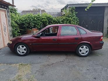 Opel Vectra: 1.6 l | 1997 il 485000 km Sedan lalafo.az -da Opel Vectra: 1.6 l | 1997 il 485000 km Sedan