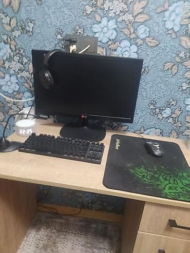 lg: Masaüstü kompüter seti Tərkib: - LG monitor (təxminən 22–24") – nazik — 2