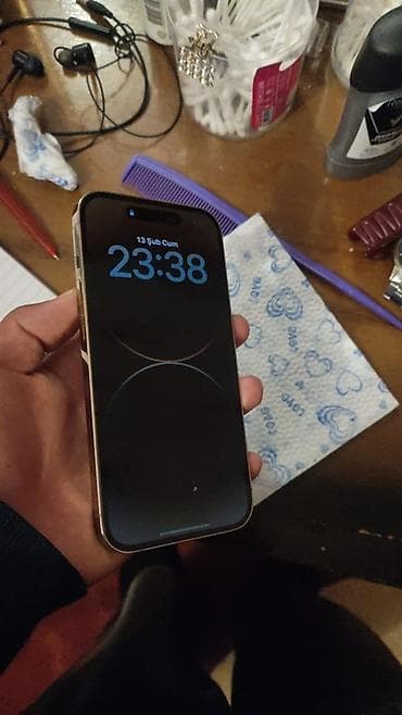 playstation 3 konsolu: IPhone 14 Pro, 128 GB, Qızılı, Zəmanət, Simsiz şarj, Face ID — 3