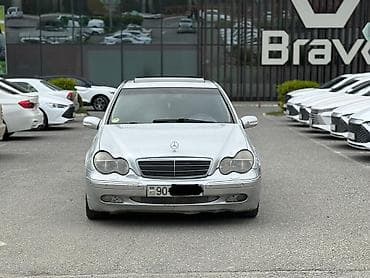 mersedes babin: Mercedes-Benz C-Class: 2.2 l | 2001 il Sedan — 1