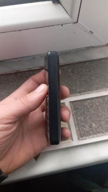 nokia t210: Nokia 1, rəng - Qara, Düyməli — 5