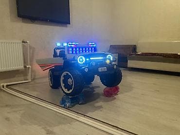 elekt: Uşaq üçün elektrikli off-road maşın - Korpus: Jeep üslubunda, iri — 3