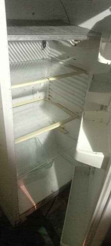 kişi üçün dəri çəkmələr: Soyuducu satılır 80 azn — 1