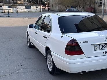 mercedes c180: Salam Hec bir problemi yoxdu bez detal mawindi Vuruq udardan sohbet — 5