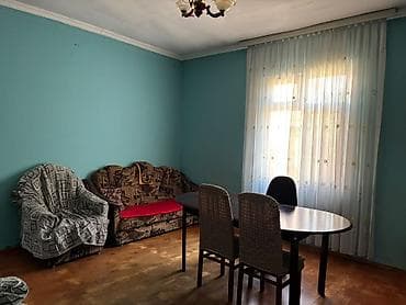 taxta domik: 3 otaqlı həyət evi - Plan: geniş dəhliz, 3 ayrı otaq, mətbəx və — 5