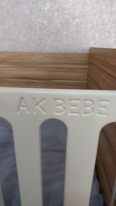 складная кровать трансформер: Oğlan və qız üçün, İşlənmiş, Dördbucaq, Beşik, Dəstsiz, Matras ilə, Yellənmə mexanizm ilə — 2