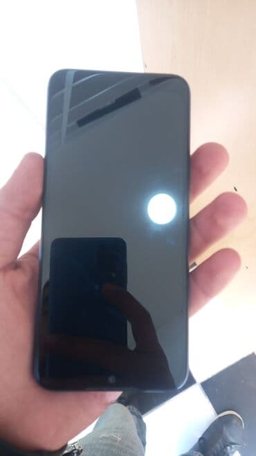 вытяжка купольная 90: Xiaomi Redmi smartfon - Rəng: mavi (şüşə parlaq arxa panel) - Ekran — 1