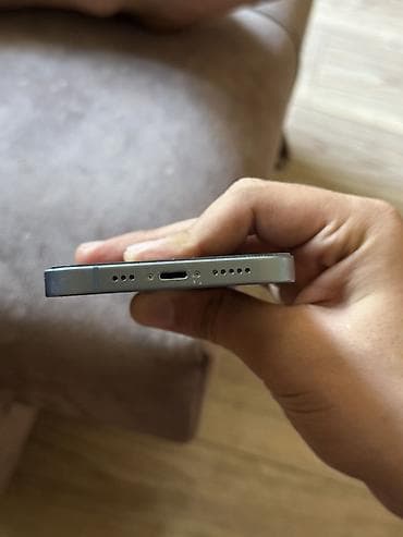iphona 6 plus: IPhone 14, Göy, Simsiz şarj — 6