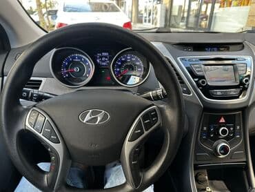 kia forte 2017: Hyundai Elantra: 1.6 l | Sedan — 17