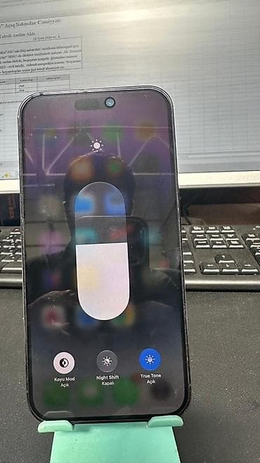 iphone dubay: IPhone 14 Pro, Qara, Face ID — 2
