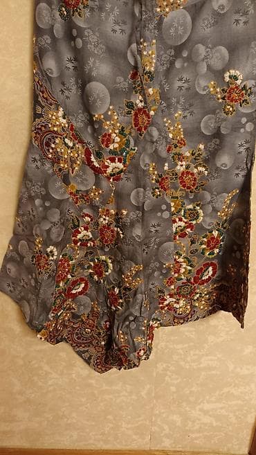 Ətək,yeni.On tərəfi muncuq işləməli — 2