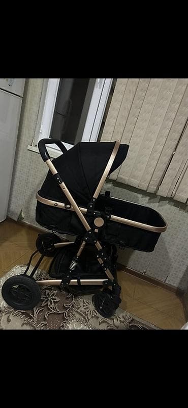 Çıxarıla bilən beşikli araba