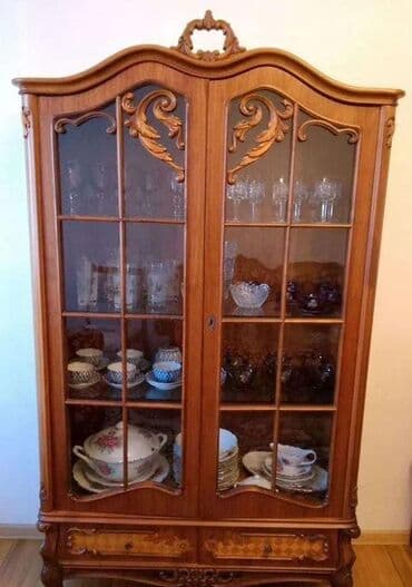 Masa və oturacaq dəstləri: Qonaq otağı üçün, İşlənmiş, Açılmayan, Oval masa, 6 stul — 4